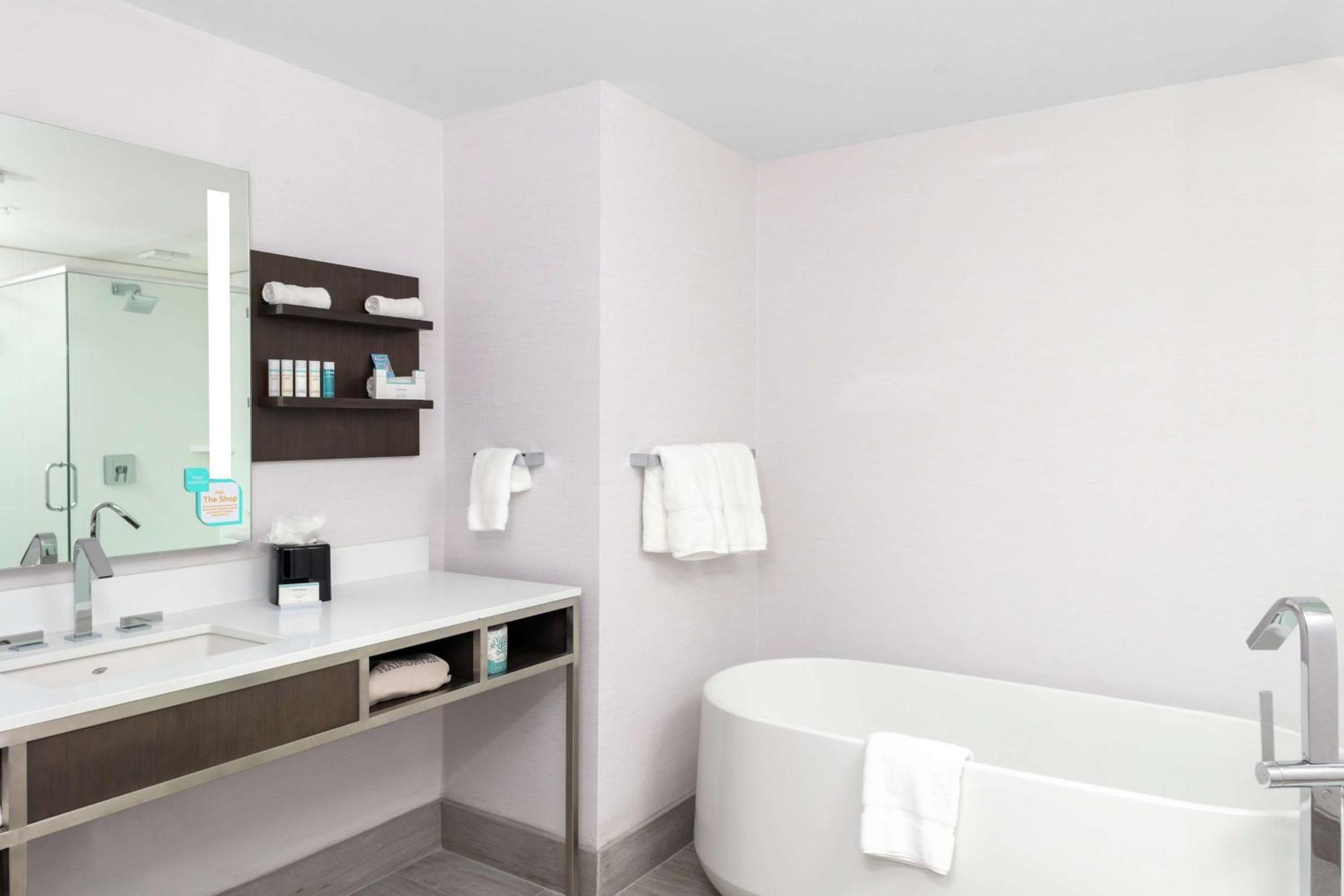 Hilton Garden Inn Denver/ת'ורנטון מראה חיצוני תמונה